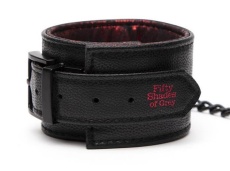 Fifty Shades of Grey - Sweet Anticipation Rose Pattern Hand-buckle - Dark Red